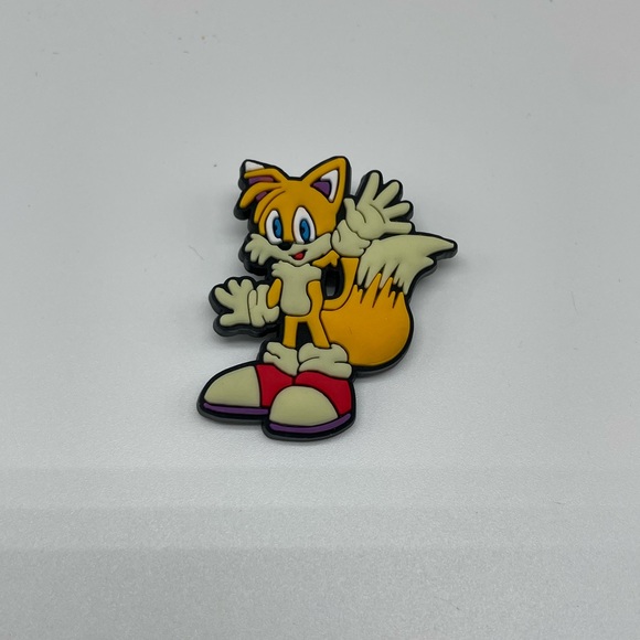 5pcs Sonic Shoes Charms Crocs Charms - Picture 3 of 7